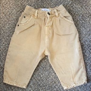 Zara khakis